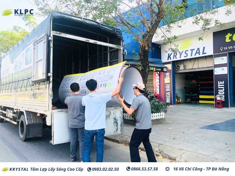 bao gia tam lop polycarbonate koolite 79b5fc2c edee 4c9b a3ad bfe9a0b666a0 4