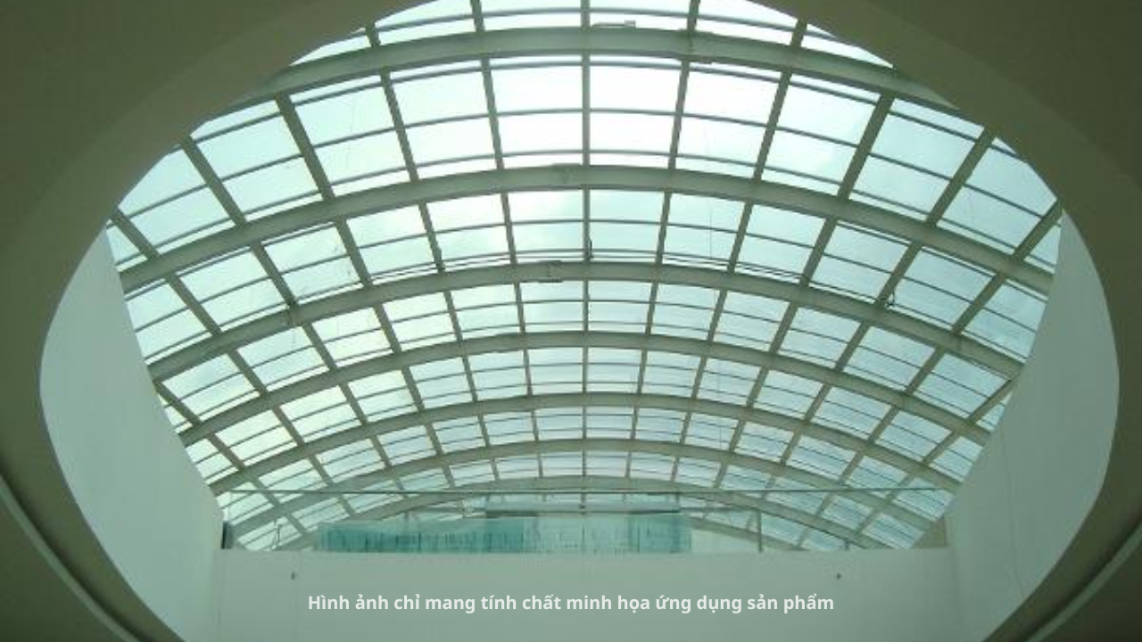 gieng troi polycarbonate 1