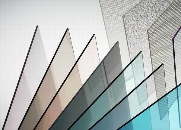 tam lop polycarbonate 1